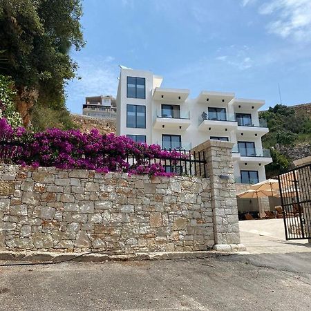 Hotel Platon Саранде Екстериор снимка